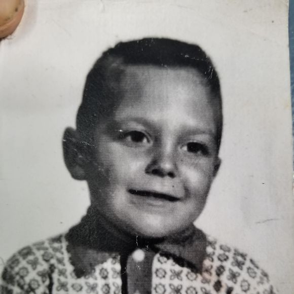 Meet your Posher, Kevin - Picture 1 of 1